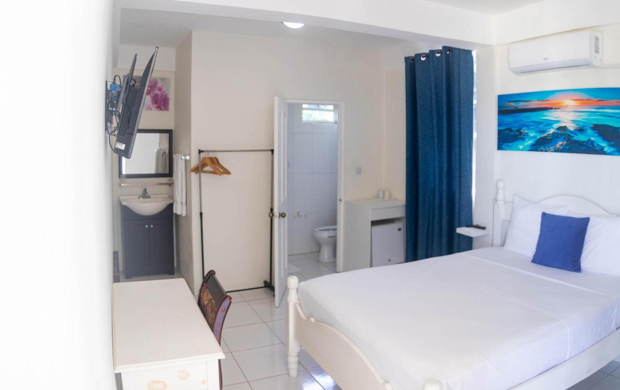St. James Guesthouse Roseau Dış mekan fotoğraf